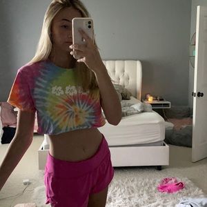 cropped rainbow tie dye t shirt